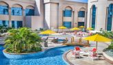 Pyramids Park Resort Cairo или подобен